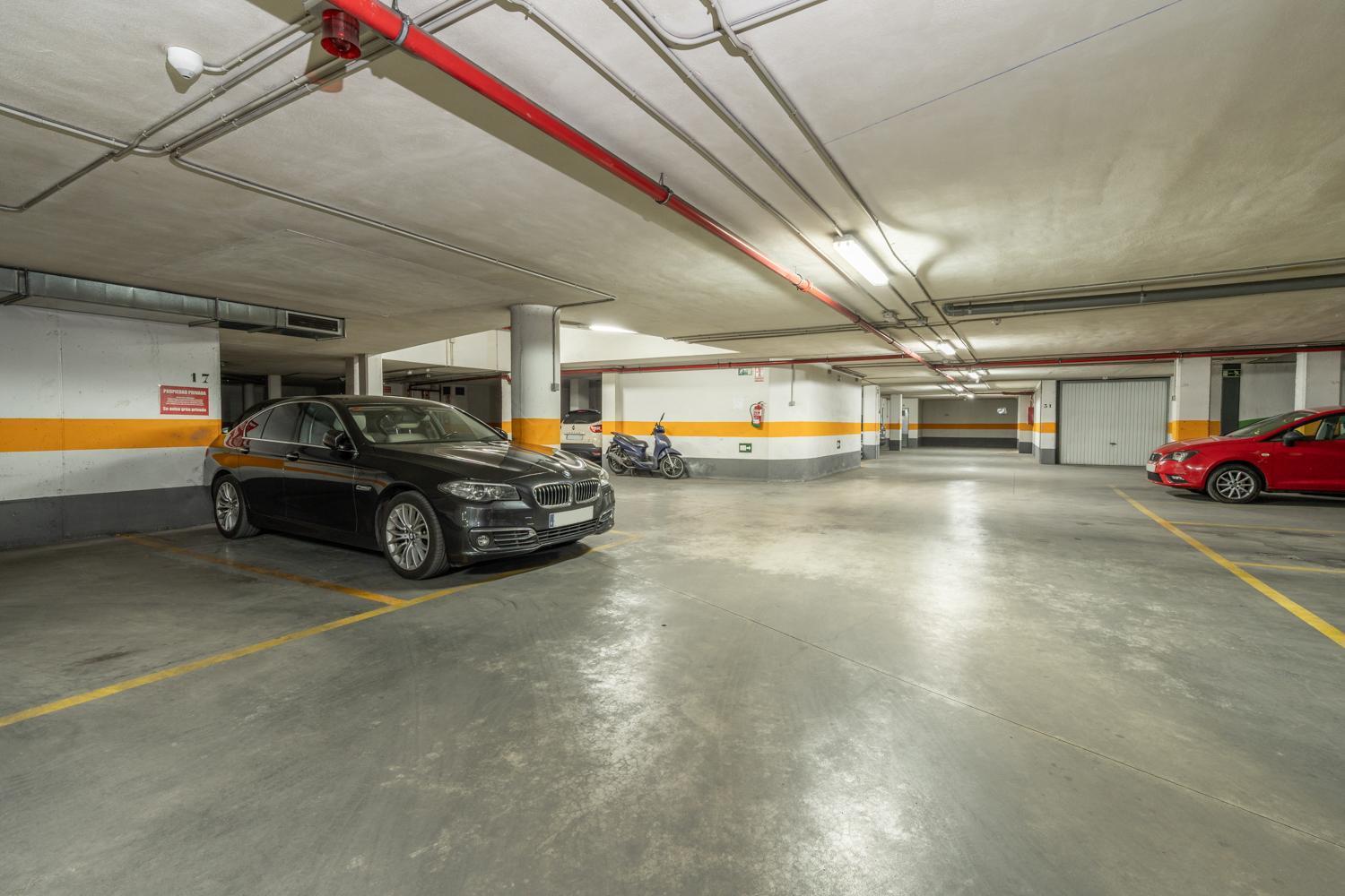 Tuguest Postigo I Catedral Apartment - Free Parking Granada Ngoại thất bức ảnh